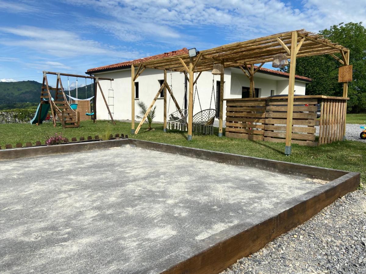 Villa jacuzzi vue sur les Pyrénées Seilhan Extérieur photo